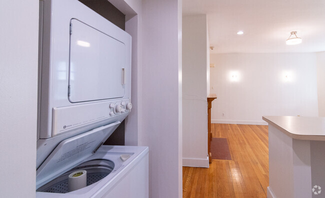 Building Photo - 21 Westbourne Ter Unit 3 Rental