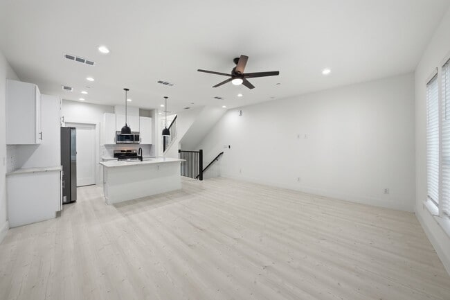 Photo - 7207 Mohawk Dr
