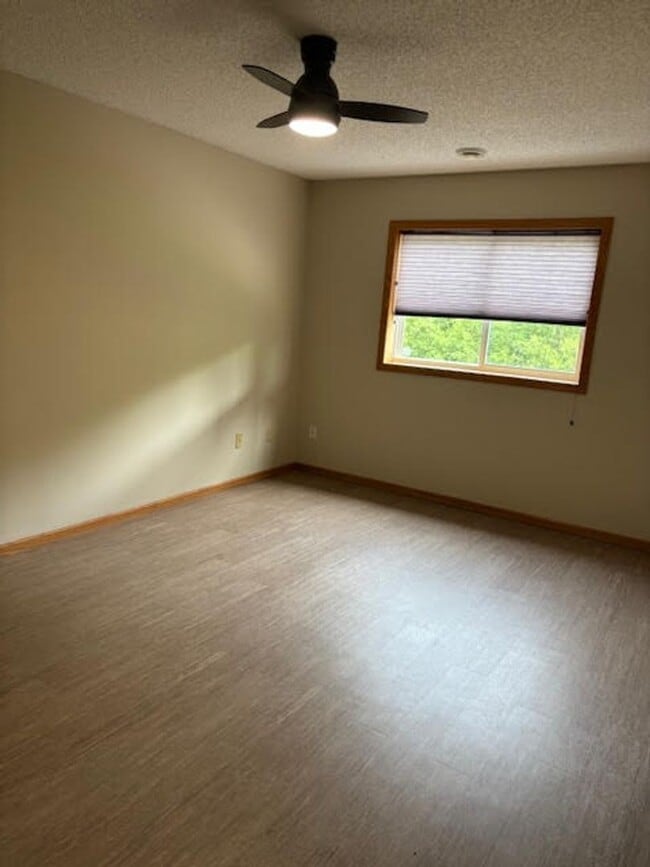 Photo - 2 Bedroom 2 Bath Townhome in Rogers!