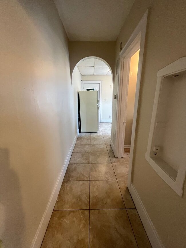 Photo - 943 Central-2 Unit 943 Central-2-1