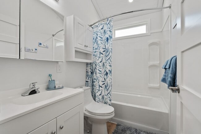 Photo - 720 Pritchett Ln