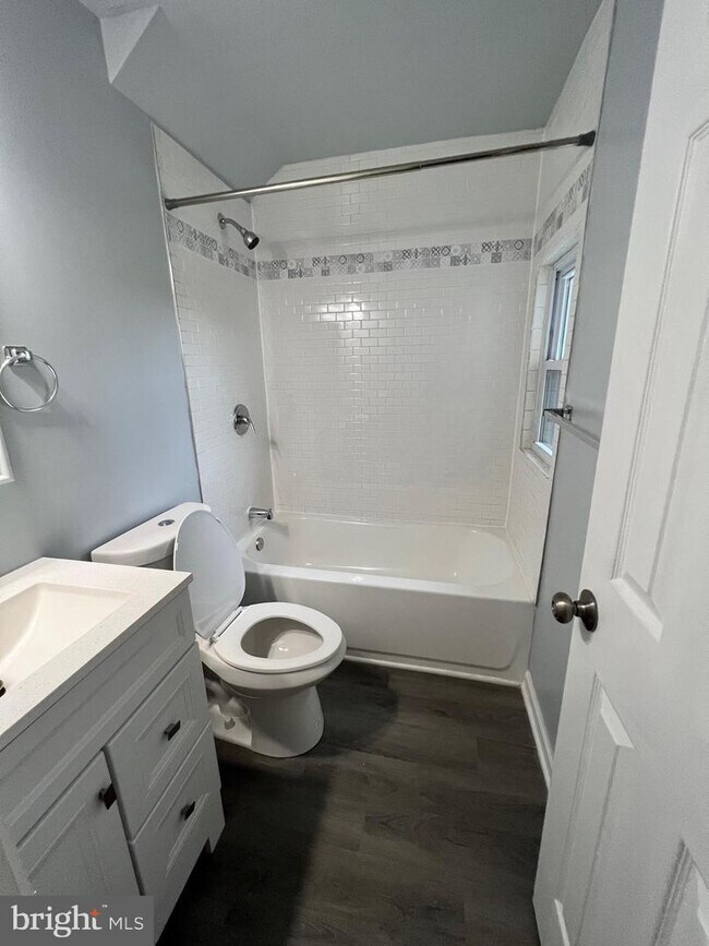 Photo - 1107 N Fulton Ave