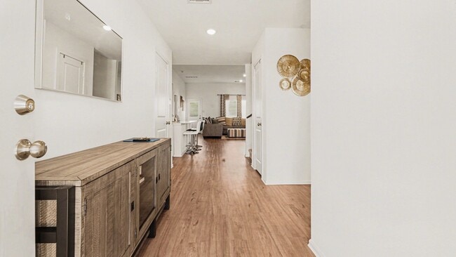 Photo - 9502 Brookside Point Dr