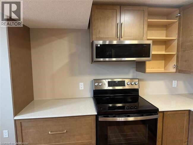 Photo - 244 Ladyslipper Dr