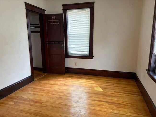 Photo - 6 Oliver St Unit A