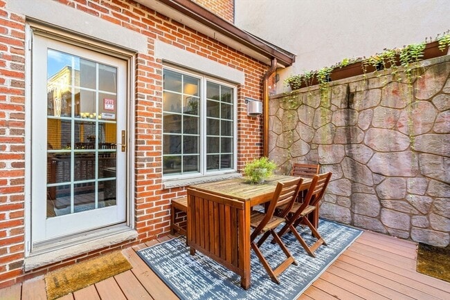 Photo - 190 Endicott St