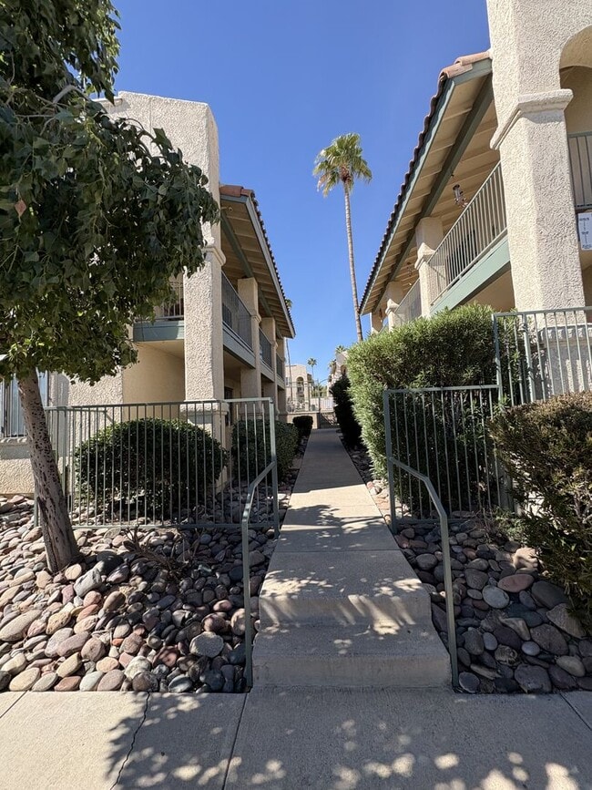 Photo - East side condo with community pool/spa/assigned covered parking place