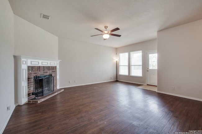 Photo - Beautiful 4 BR/3.5 bath home in Turnberry