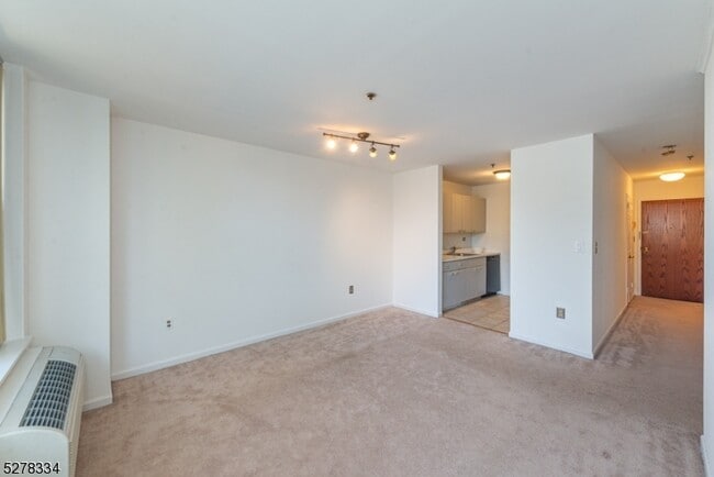 Photo - 300 Main St Unit 115