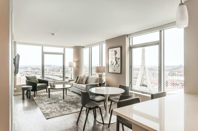 Photo - 2913 E Hanna Ave Unidad 397