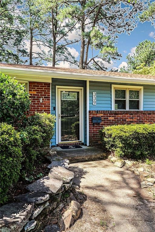 Building Photo - 339 Thole St