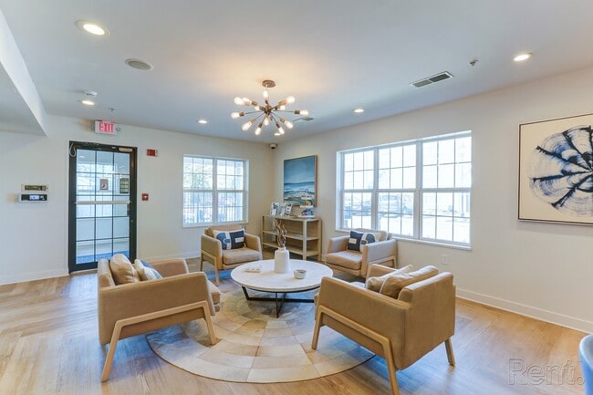 Photo - AVIA North Shore