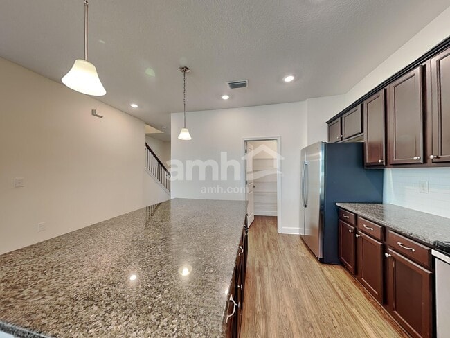 Photo - 325 Pine Terrace Dr