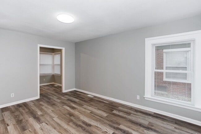 Photo - 1 BR, Section 8 Available