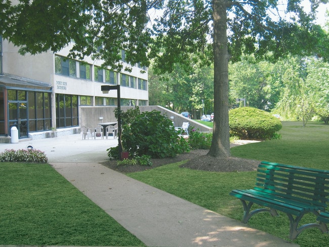 Pond Run Housing (62+)