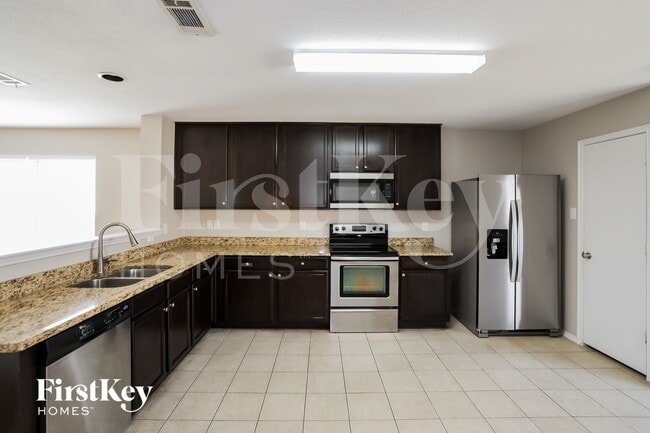 Photo - 10021 Fox Hill Dr