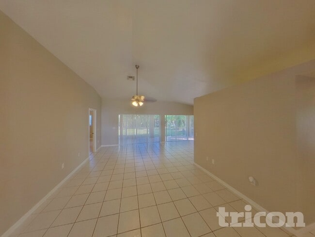 Photo - 184 Jennifer Dr