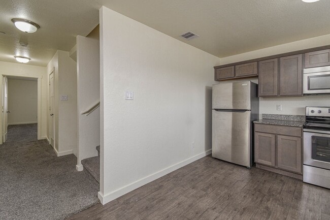 Photo - 21155 Gosling Rd Unit 13C