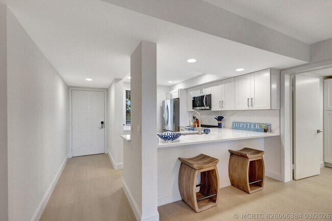 Photo - 501 S Seas Dr Unit 202