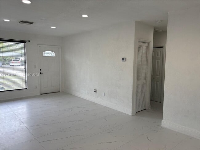 Photo - 3500 SW 36th St