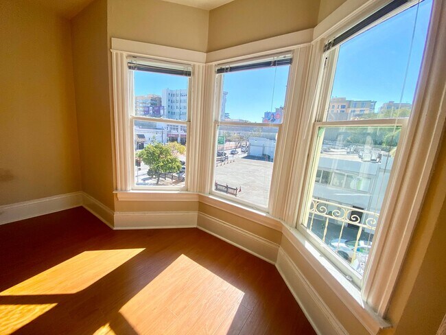 Photo - 1720 Pacific Ave Unidad 19