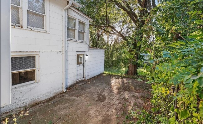 Photo - Charming 3-Bedroom Lower-Level Duplex