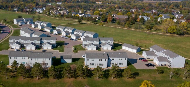 Photo - 1001 Alpine Way Townhome