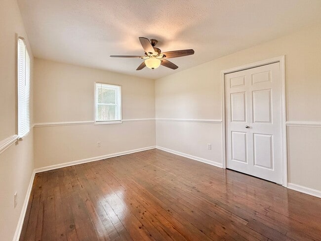 Photo - Renovated 1 Bedroom/1 Bathroom Home with C...