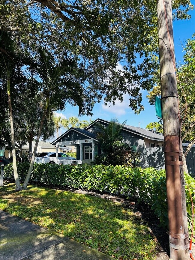 Photo - 415 32nd St Unit 3