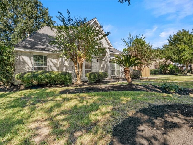 3410 Marywood Dr