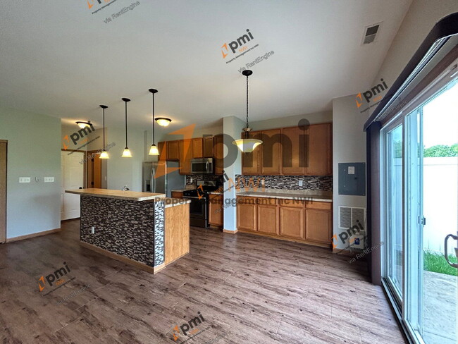 Photo - 7750 E 111th Pl
