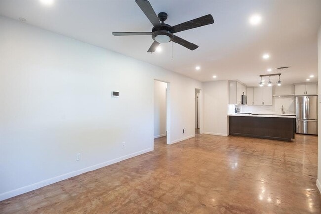 Photo - 1301 Clearfield Dr