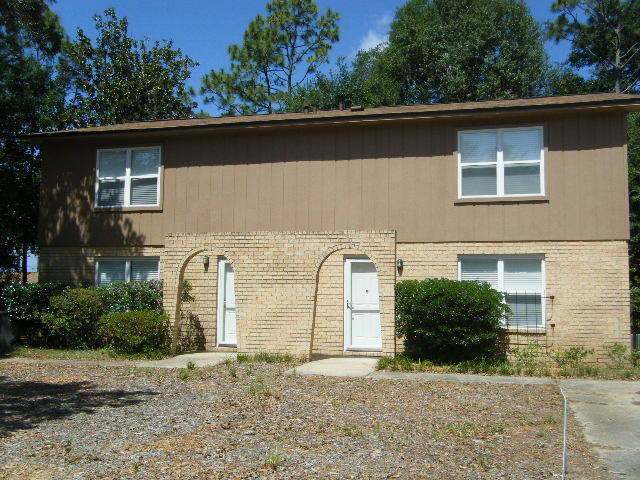 Photo - Updated Northeast Pensacola 3BR End-Unit Townhome Near UWF & Cordova Mall with Fresh Paint, New C...