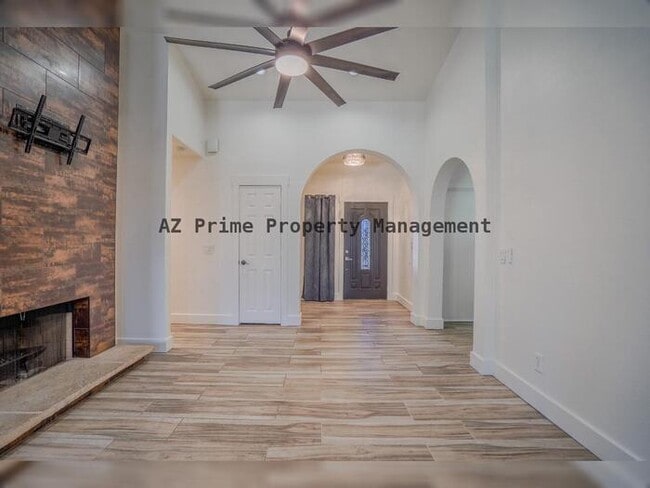 Photo - 9054 N 84th Ln