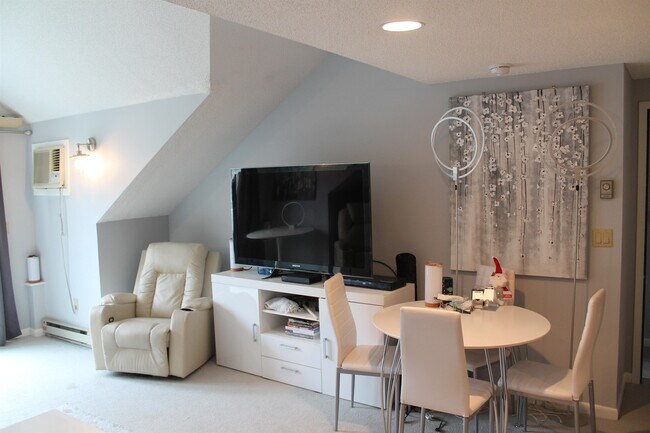 Photo - 48 Cooper Memorial Dr Unit 415