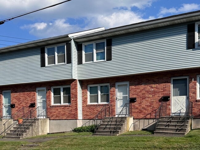 Building Photo - 9 America St Rental