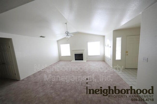 Photo - 788 Spruce Ave