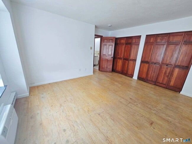Photo - 112 Bond St Unit 3E