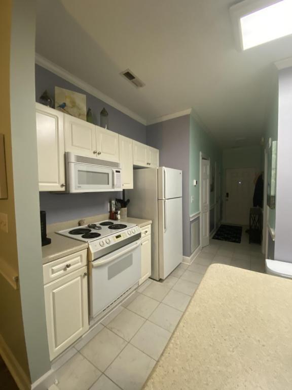 Photo - 699 Riverwalk Dr