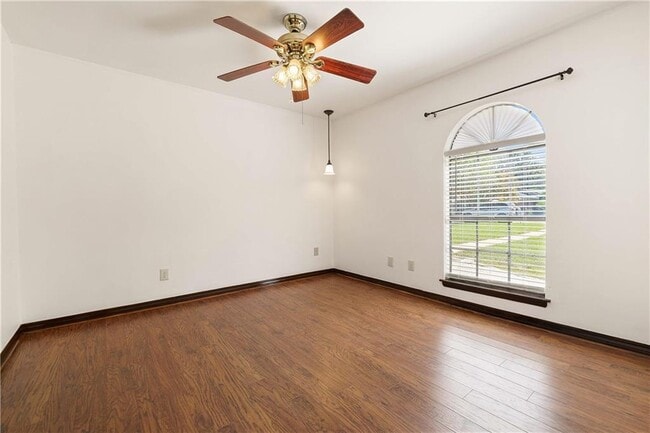 Photo - 8860 Dawes Point Dr