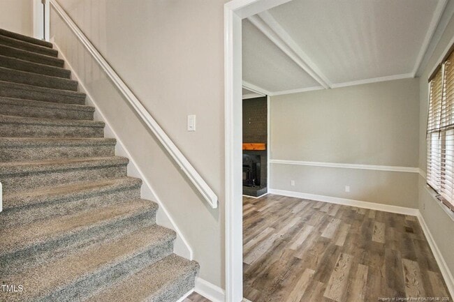 Photo - 7713 Charring Cross Ln