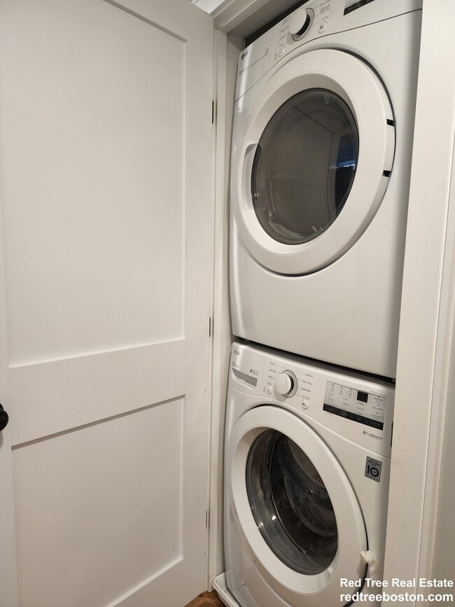 Photo - 201 Boylston St Unit 201