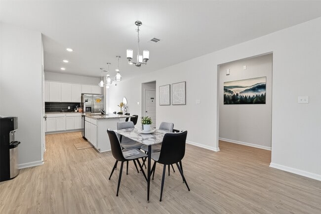 Building Photo - 3318 Brushy Marsh Dr