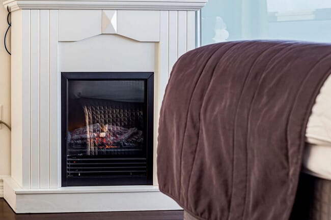 Building Photo - 386 Yonge St