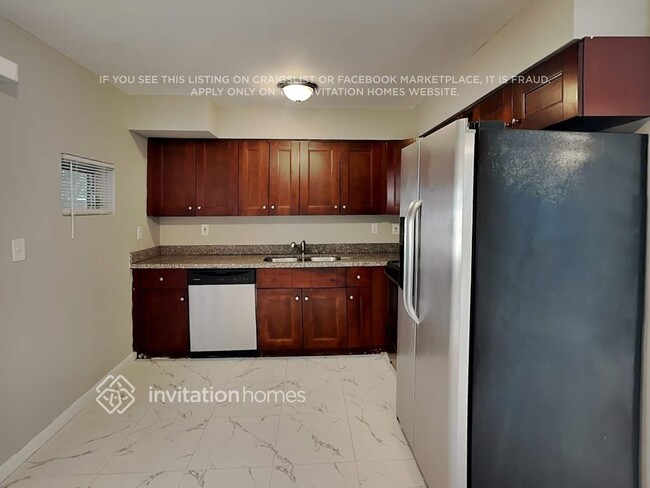 Photo - 908 Belmont Dr