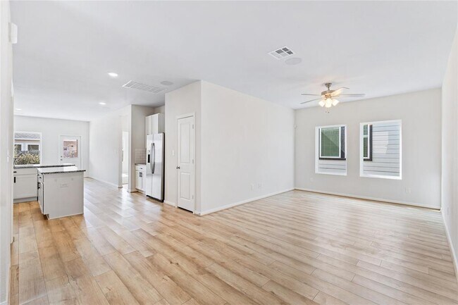 Photo - 316 LT Rusty Dr