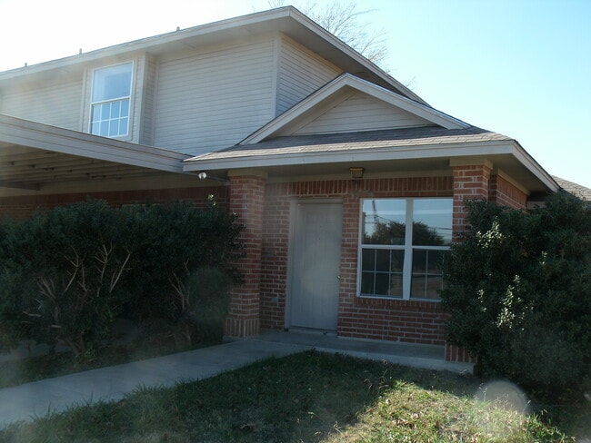 Building Photo - 40100-3105 Unit 401003105 Rental