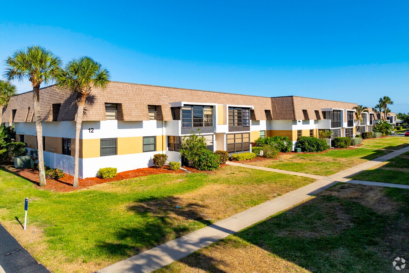 2700 N Highway A1A Indialantic, FL 32903 - Palm Colony Club