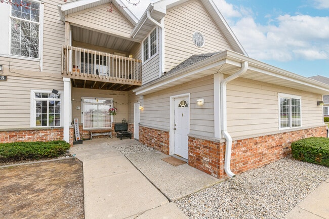 Photo - 505 Lawson School Rd