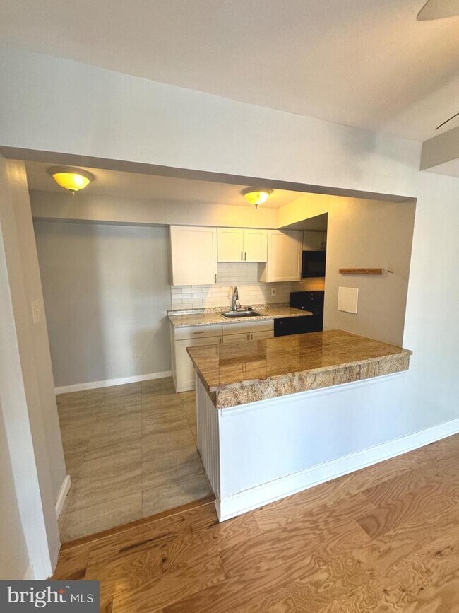 Photo - 2625 Wagon Dr Unit 338